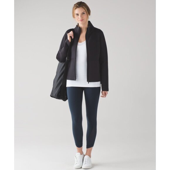 Lululemon Going Places Short Zip Up Jacket Washed Black Size 10 EUC - Picture 6 of 10